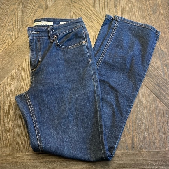 Jones New York Denim - Jones New York Lexington Straight Jeans Size 4 Short